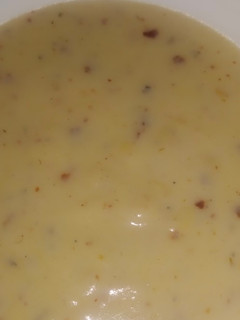 A picture of White sauce.