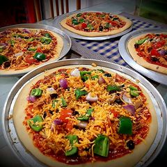 A picture of Pizza.