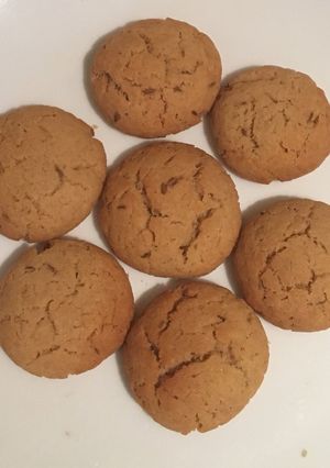 A picture of Sweet and salty cookies.
