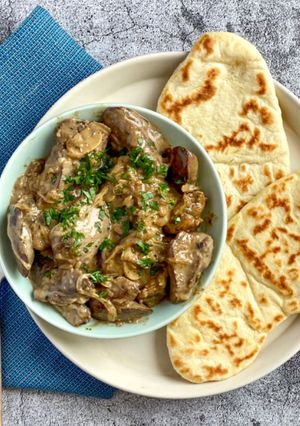 A picture of Ultimate creamy chicken livers.