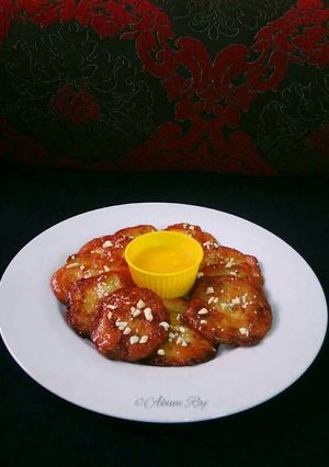 A picture of Mango Malpua.