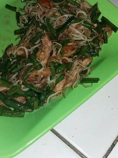 Foto resep Tumis toge ayam suwir