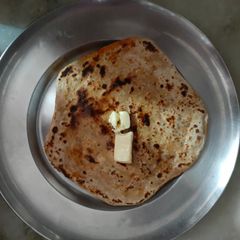 A picture of Ajwain paratha.