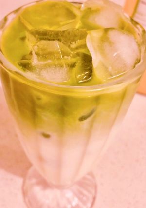 Hình của món Matcha Iced Latte.