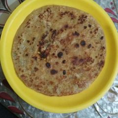 A picture of Ghobhi ka paratha.