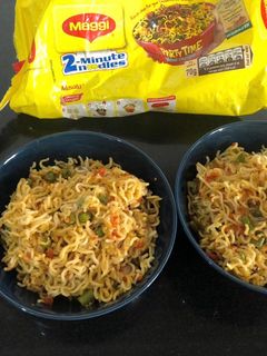मैगी फ़्राई विथ वैजिटेबल ( maggi fry with vegetables recipe i रेसिपी मुख्य फोटो