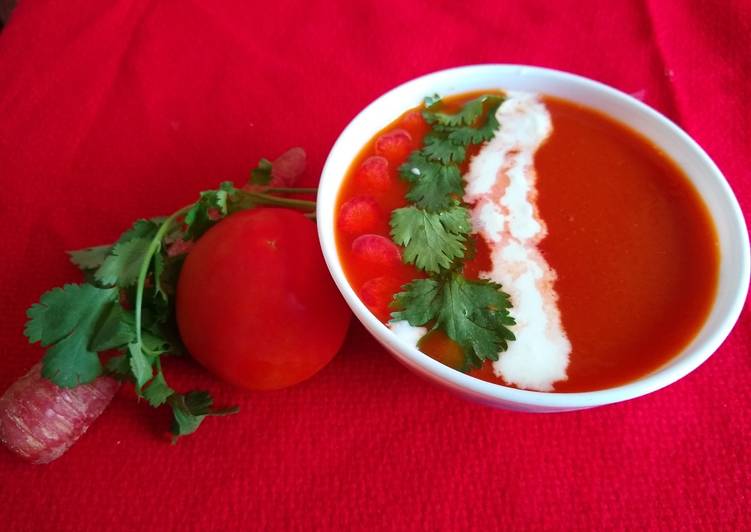 Tomato carrot soup