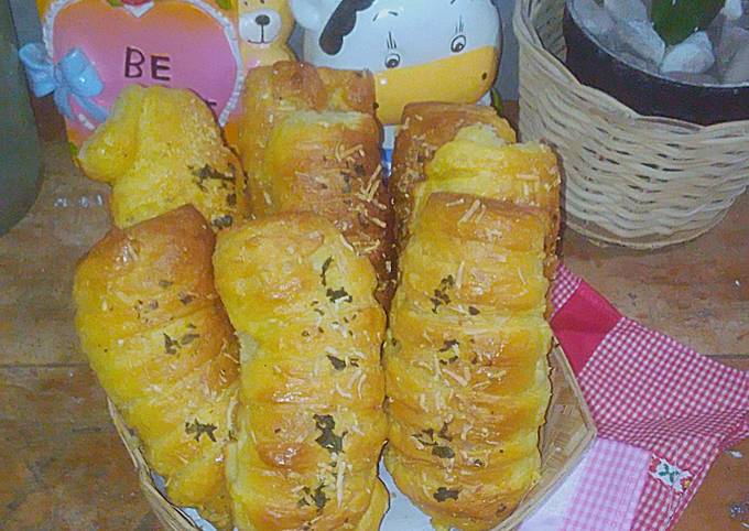 Easiest Way to Make Yummy Roti Sosis Or Sausage Bread Or Sausage Buns NO KNEAD Or TNP ULEN