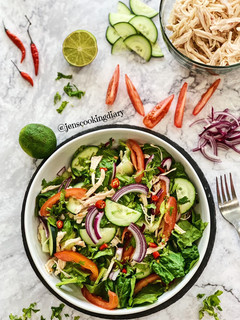 A picture of Yum Gai (Thai Chicken Salad).