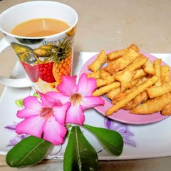 A picture of Namak Parey.