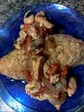 Tacu tacu de frejoles con pollo saltado