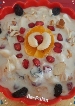 A picture of Fruity Raita.