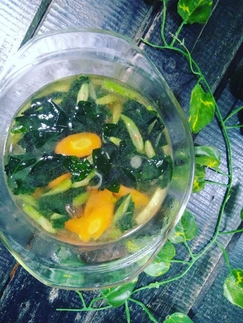 Langkah Gampang Membikin Resep  Sayur bening daun katuk yang Lezat, Lezat Sekali
