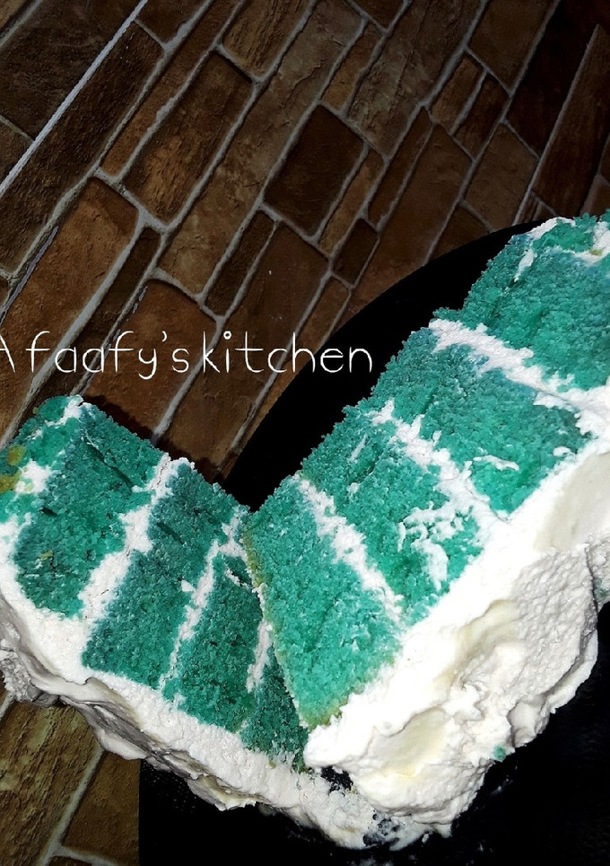 Cake mai tabin strawberry ainihin hoton girkin