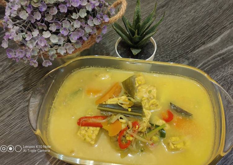 Resep Lemak Tempe Daun Kunyit Anti Gagal