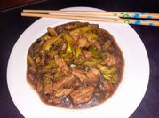 Una foto de brocoli salsa de ostras