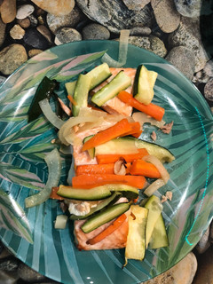 Una foto de Salmón al papillote
