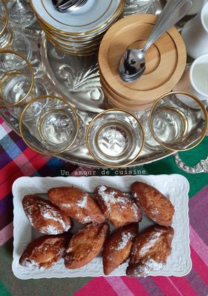 Une photo de Beignets algérien, sbaa laaroussa ou doigts de la mariée ☕