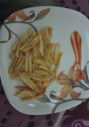 A picture of French fries.