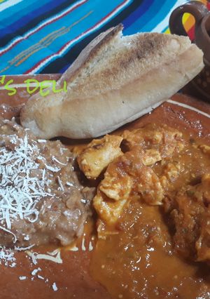 Una foto de Huevos al albañil