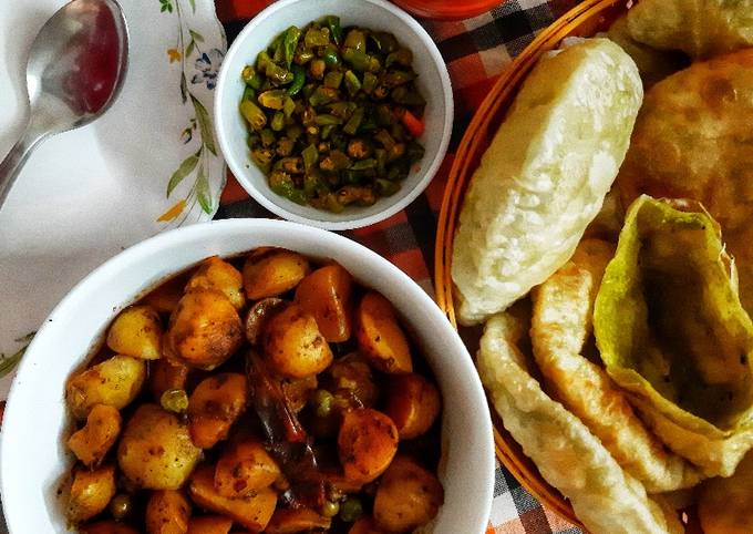 Recipe of Ultimate Aloo ki Sabji / Aloo&#39;r Torkari