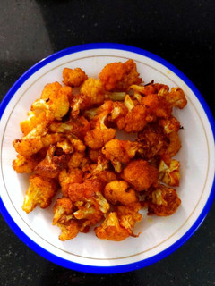 தயிர் காலிஃப்ளவர் வறுவல் (Curd Cauliflower fry Recipe in Tamil) செய்முறை முக்கிய புகைப்படம்