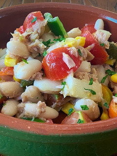 Una foto de Ensalada de alubias