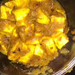 A picture of Paneer masala.