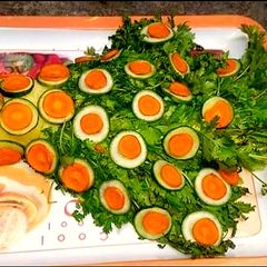 A picture of My Salad Art peacock.