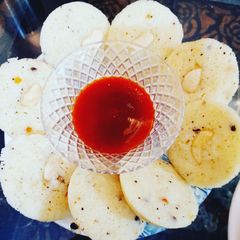 A picture of Suji idli.