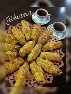 عکسی از دستور ❤کروسان خرمایی