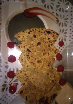 A picture of Achari paratha.