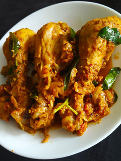 செட்டிநாடு சிக்கன் கிரேவி (Chettinadu chicken gravy recipe in tamil) செய்முறை முக்கிய புகைப்படம்