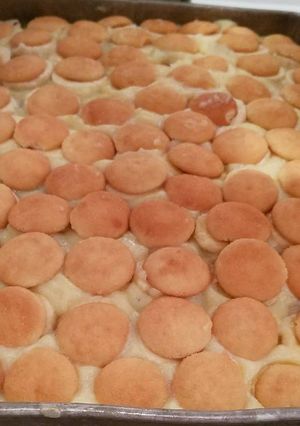 A picture of (B.H.) Banana Pudding Poke Cake.