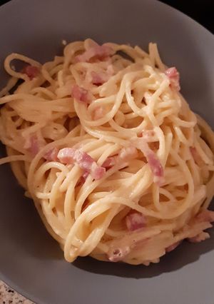 O poză a rețetei Spaghete carbonara.