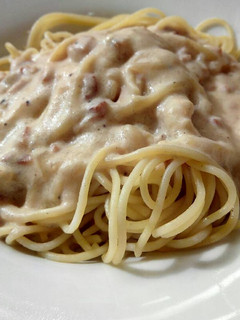 Una foto de Tallarines con salsa