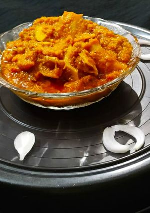 A picture of Jackfruit veg in gravy.