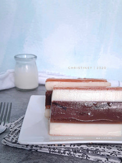 Foto resep Puding Lapis Surabaya