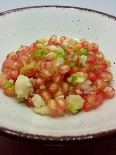 Una foto de Ensalada de Granada y bacalao