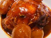 A picture of crock pot chicken thighs