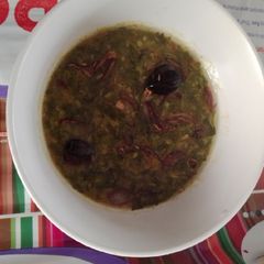 A picture of Daal palak(traditional dish).