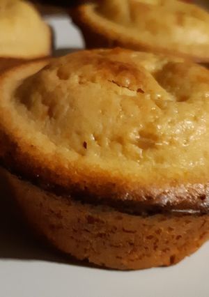 Una foto de Pan de elote tipo cupcakes