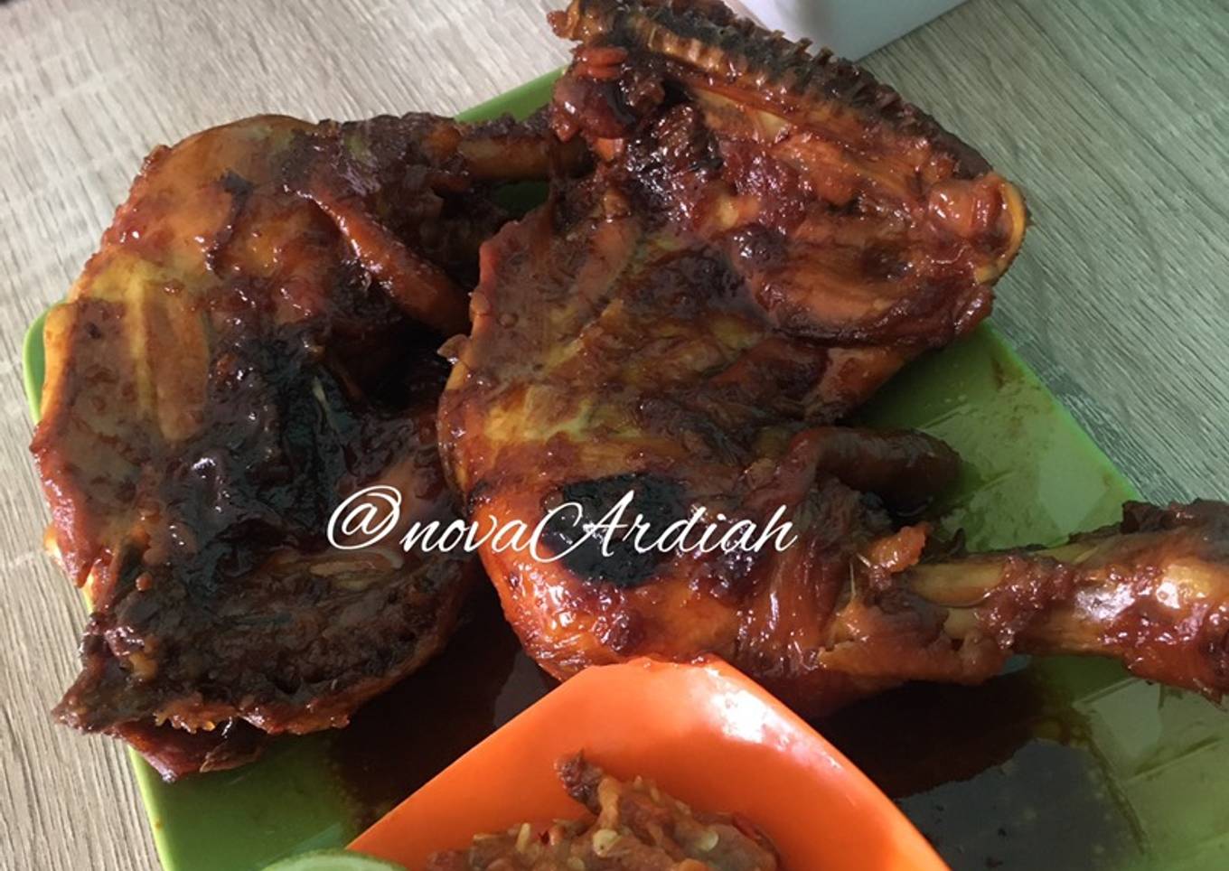 Ayam panggang bumbu bali