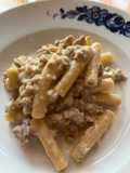 Pasta panna brie e salsiccia