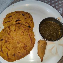 A picture of मक्का रोटी सरसो का साग.