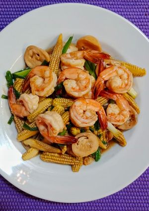 รูปของ กุ้งผัดข้าวโพดอ่อน