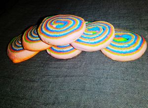 Una foto de Galletitas Arcoíris 🌈