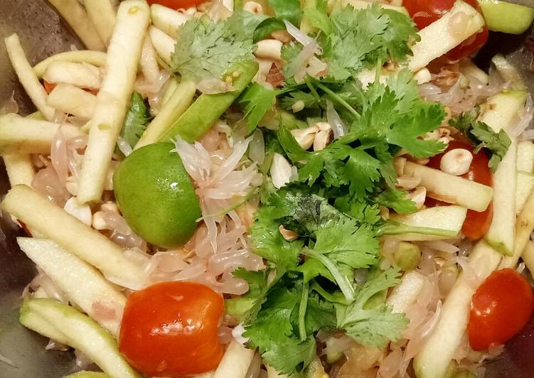 Tutorial mengolah Pomelo-Guava Salad ala Thai legit