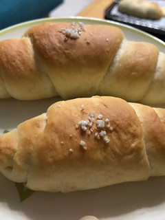 鹽之花可頌麵包 的食譜成品照片