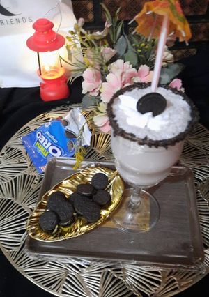 A picture of Oreo creamy shake.
